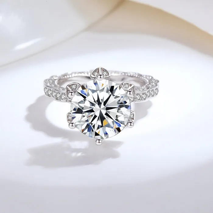 Rings shineofdiamond Luxury 5CT Moissanite Blossom Ring in Sterling Silver Elegant Proposal Jewelry