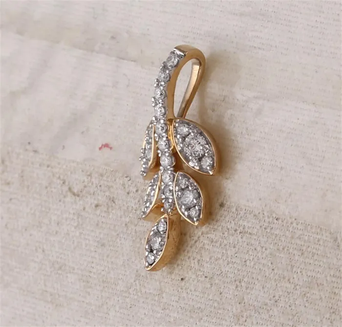 gndatlanta Necklaces 10k Yellow Gold Round Diamond Leaf Branch Fashion Pendant 14 Cttw gndatlanta Necklaces 10k Yellow Gold Round Diamond Leaf Branch Fashion Pendant 14 Cttw