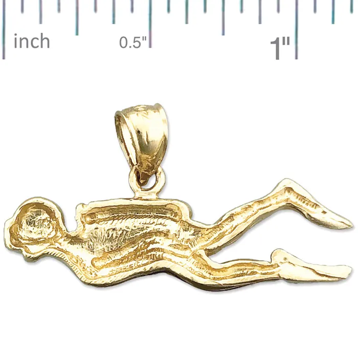 Goldia PreStyled Sets 14K Gold 28MM Scuba Diver Pendant